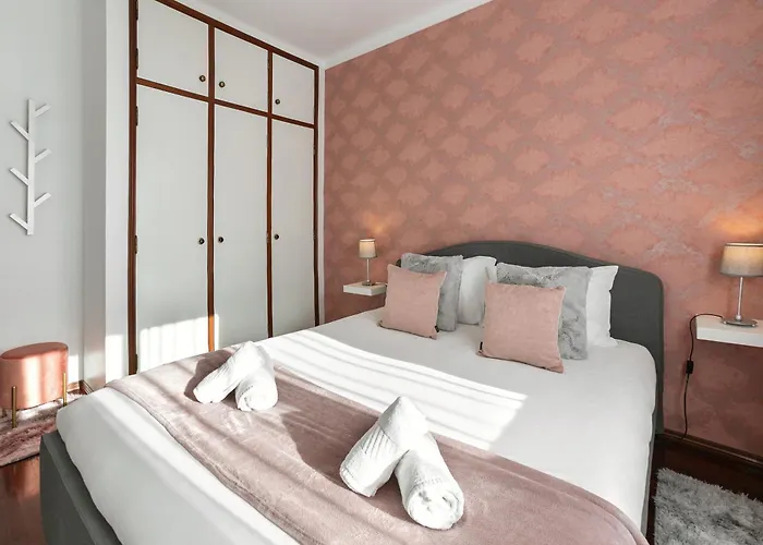 Florida - T2 Familiar Perto Da ساو مارتينهو دو بورتو